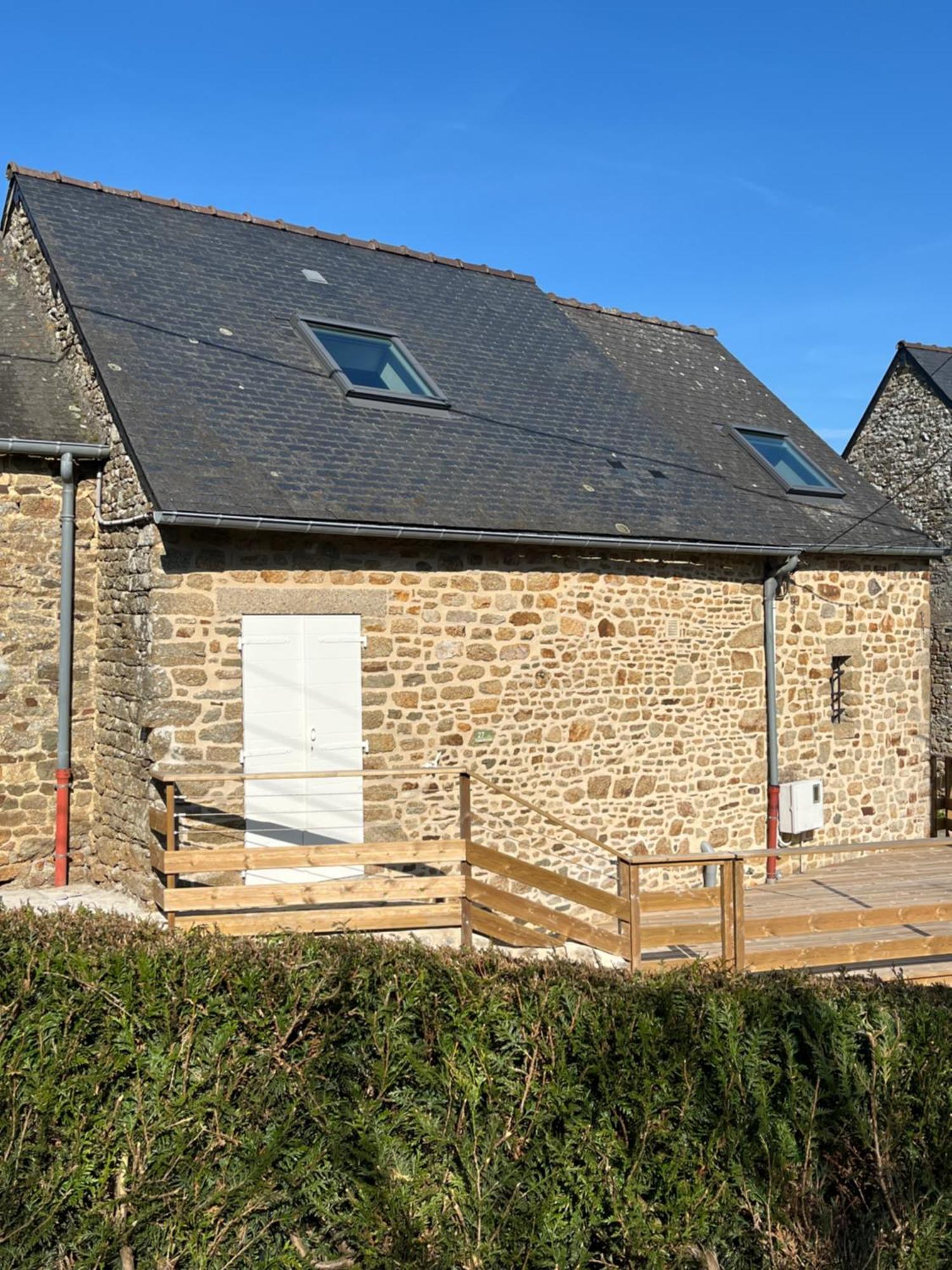 Maison Baie Du Mont St Michel Roz-sur-Couesnon Exterior foto